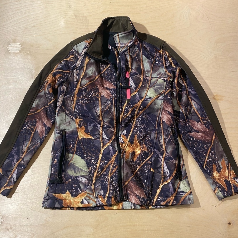 WFS Burly Girl Jacket Size Small (KQ)